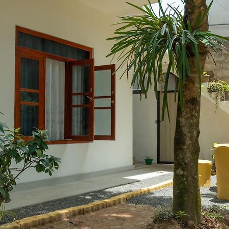 Lakru Home Stay Weligama Zewnętrze zdjęcie